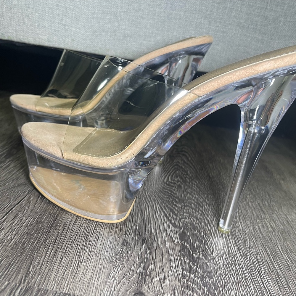 Fashion Nova ‘Way Up’ Clear Platform Heels